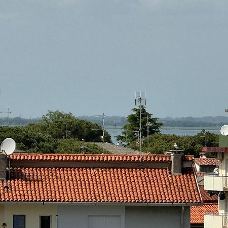 Ca' Vittoria Lignano Sabbiadoro Exterior foto